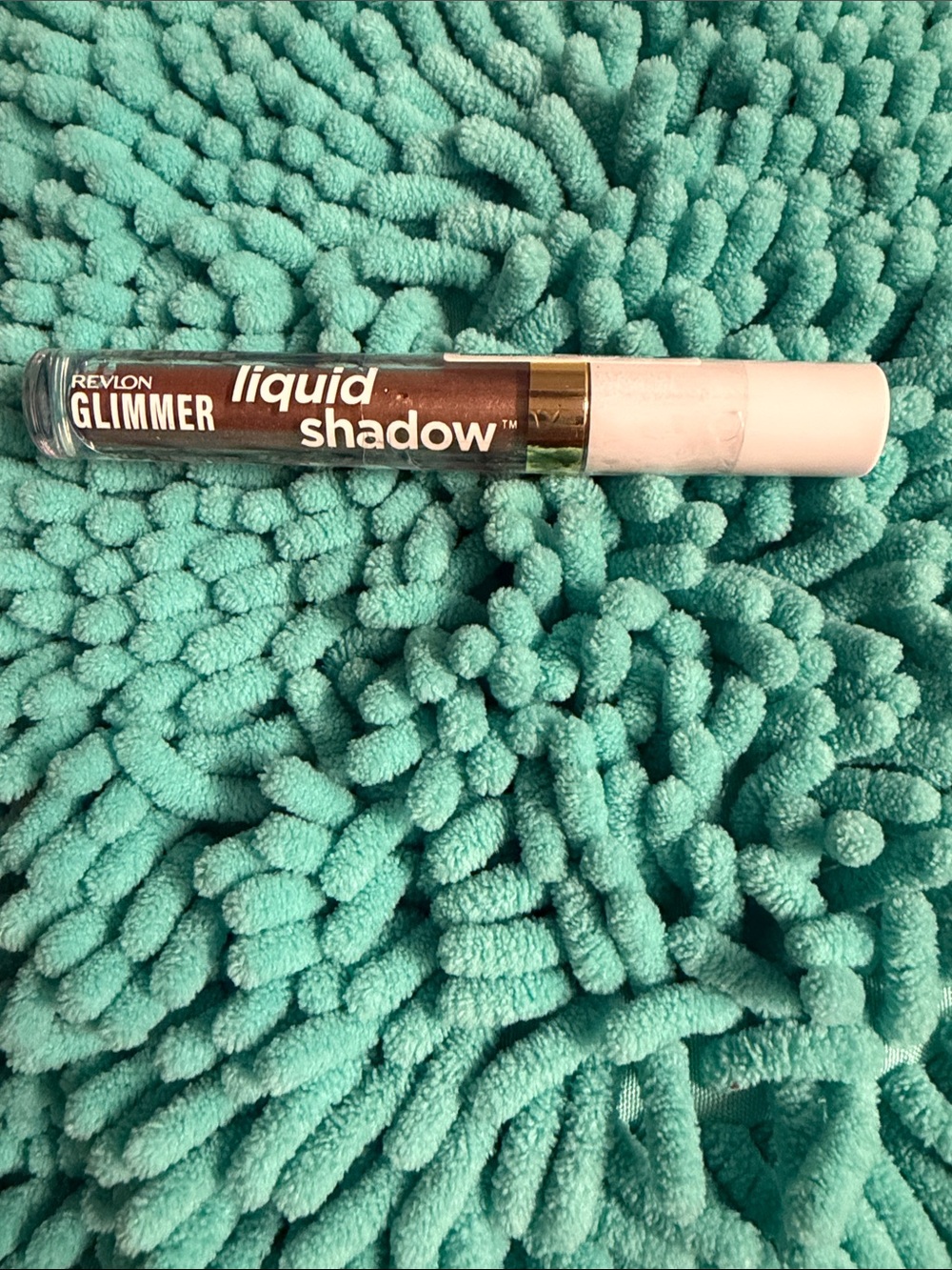 ❣️5|$25❣️Revlon Glimmer Liquid Shadow - Shimmery Bronze